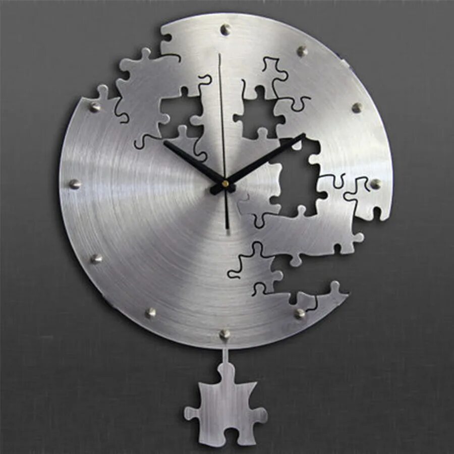 Зеркальные часы на стену. Необычные кастомные часы. Креативные настенные часы. Часы клеящиеся на стену. Интерьерные часы настенные.