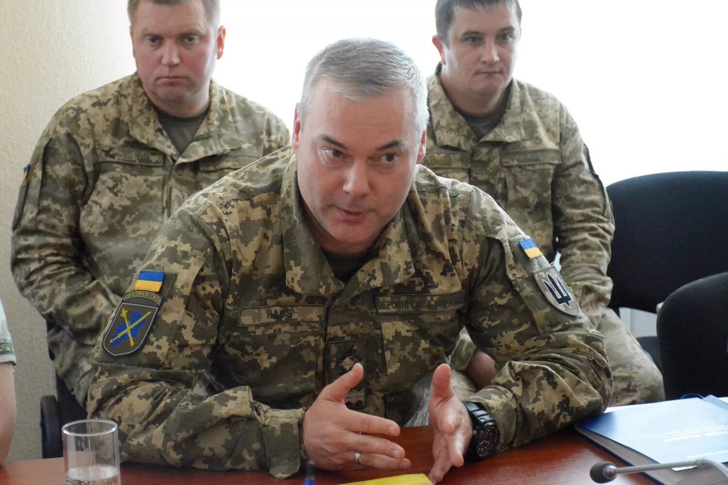 Объединенные силы украины. Объединенные силы украины. Павлюк командующий оос. Объединенные силы украины. Объединенные силы украины.