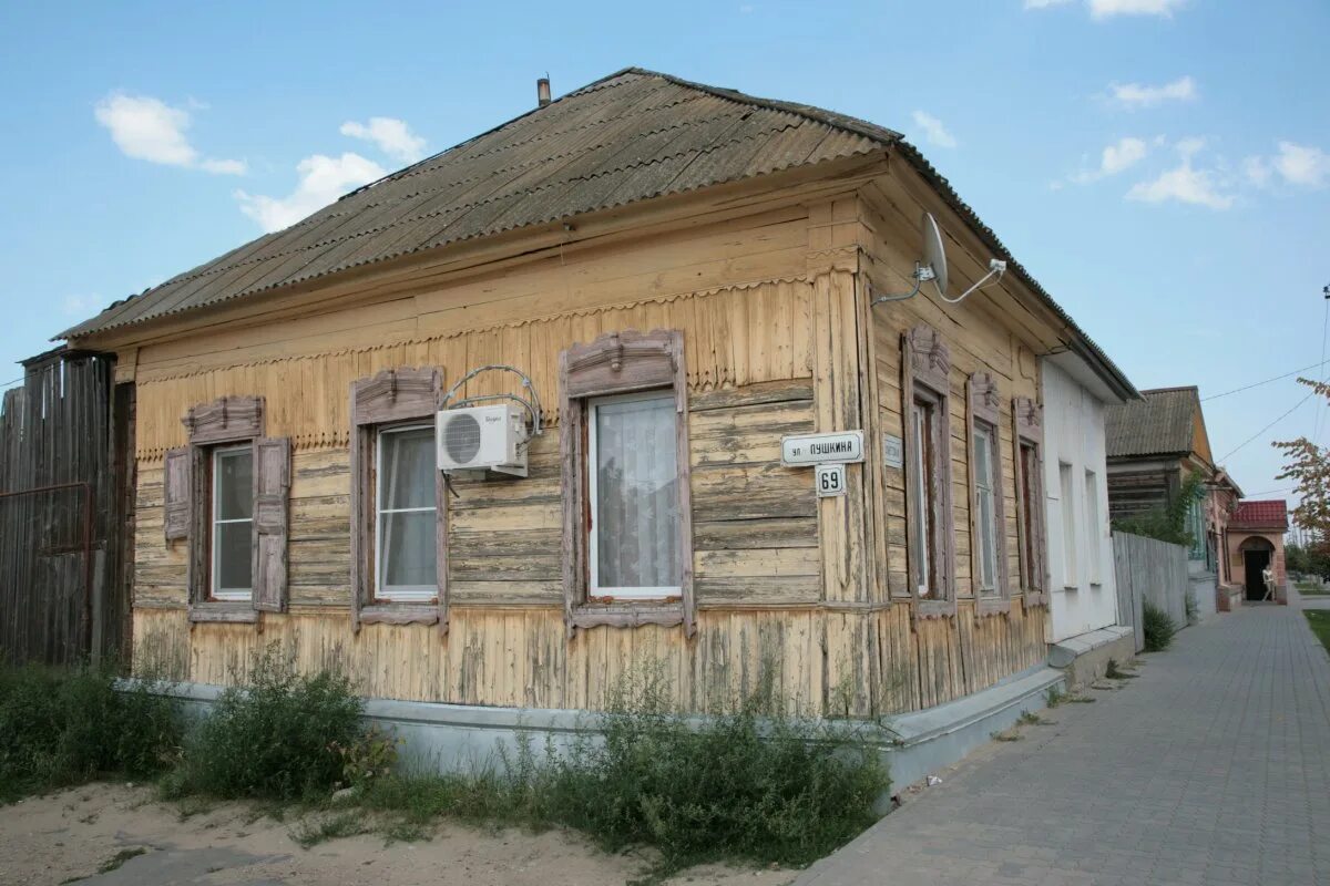 Дом в камышинском районе волгоградской области. Камышинский район Волгоградской области. Волгоградская область поселок Камышин. Камышин исторические здания. Волгоградская область деревня Камышинский.