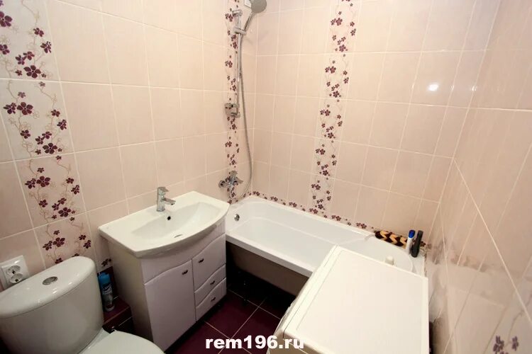 панельная хрущевка ванная. отделка ванной панелями в хрущевке. отделка ванной панелями в хрущевке. панельная хрущевка ванная. отделка панелями пвх ванной комнаты в хрущевке.