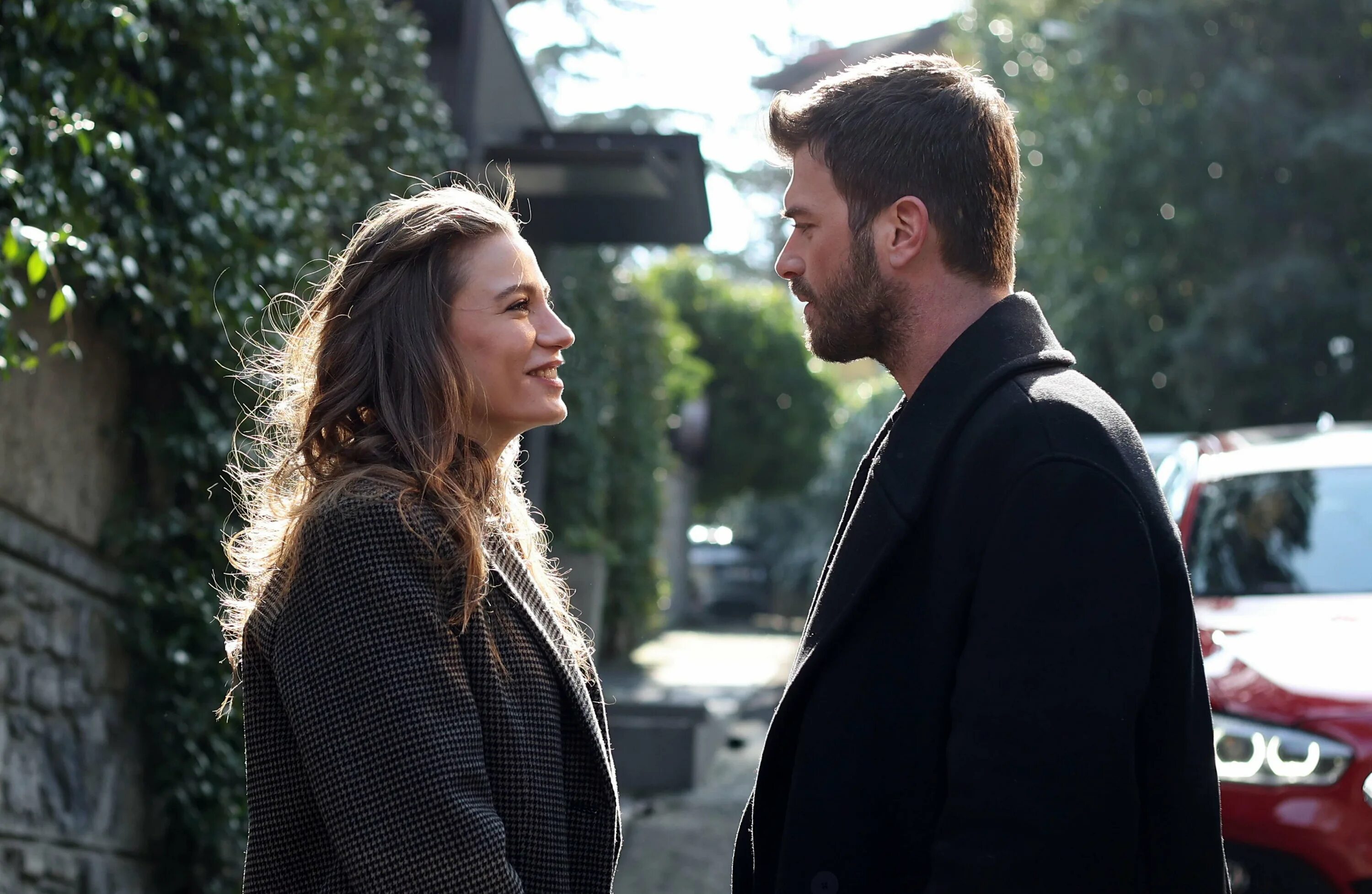 Турецкий сериал семья актеры и роли фото Aile 1 season 9 episode watch online in HQ 9. Bölüm