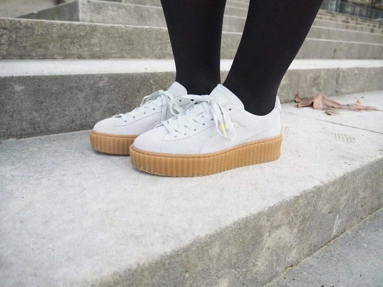 Puma Creeper белые. Puma Rihanna женские белые. Пума Рианна белые.