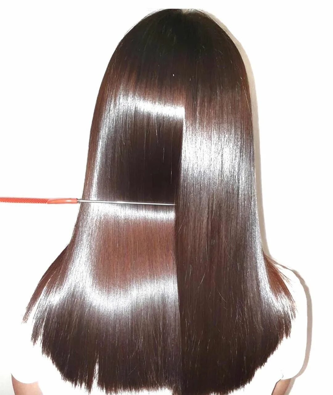 кератин для волос до и после. кератиновое выпрямление волос. процедура чтобы волосы блестели. блестящие волосы. ламинирование волос в салоне.