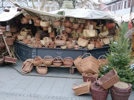 Покупаю продаю на базаре