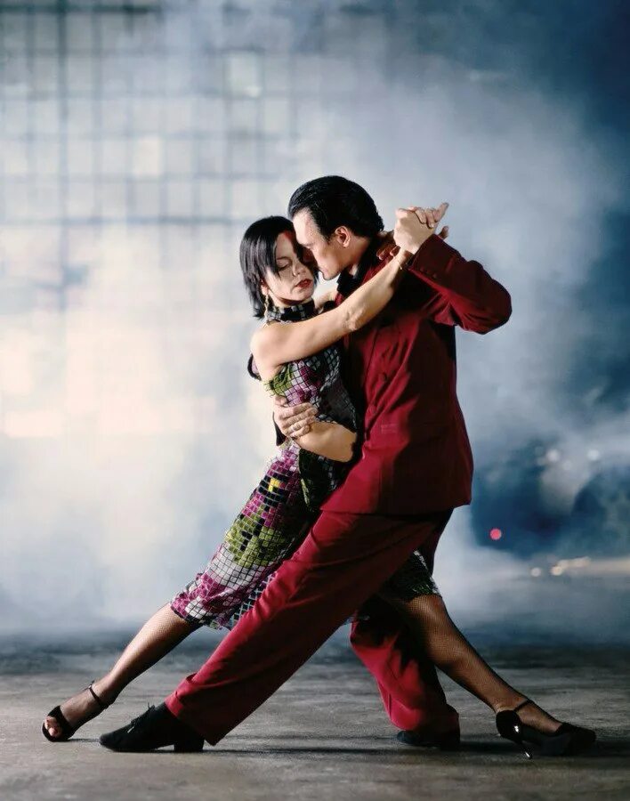 Пластичные движения. Па различный. Танго аргентинское кальгада. Синтия харвей балет биография википедия. Па различный.