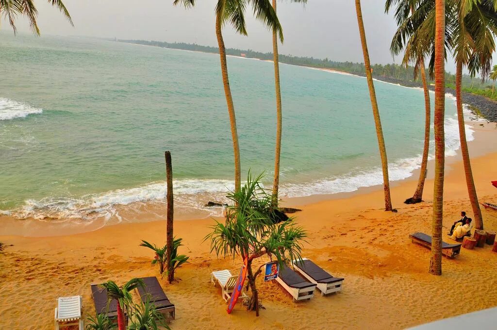 Хиккадува Шри Ланка. Шри-Ланка,Хиккадува,Hikkaduwa Beach Hotel. Хиккадува пляж. Пляж Хиккадува Шри Ланка.