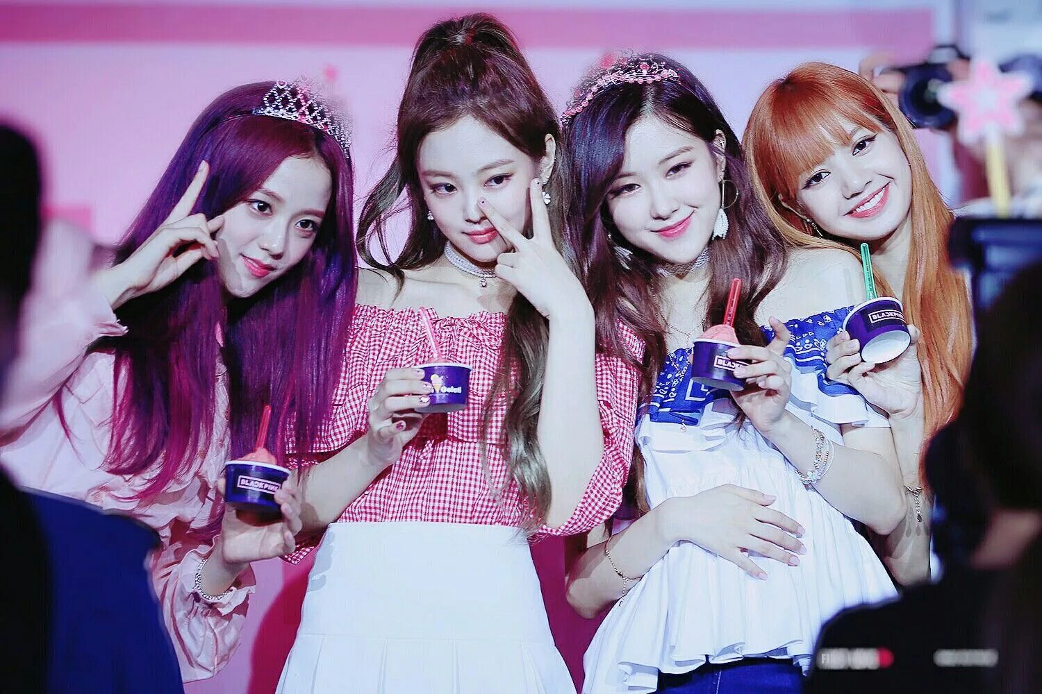 Blackpink rasmlari. Блэк пинк 2021. Группа blackpink. Блэк пинк. Группа блэк пинк участницы.