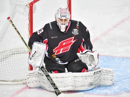 Вратари авангарда