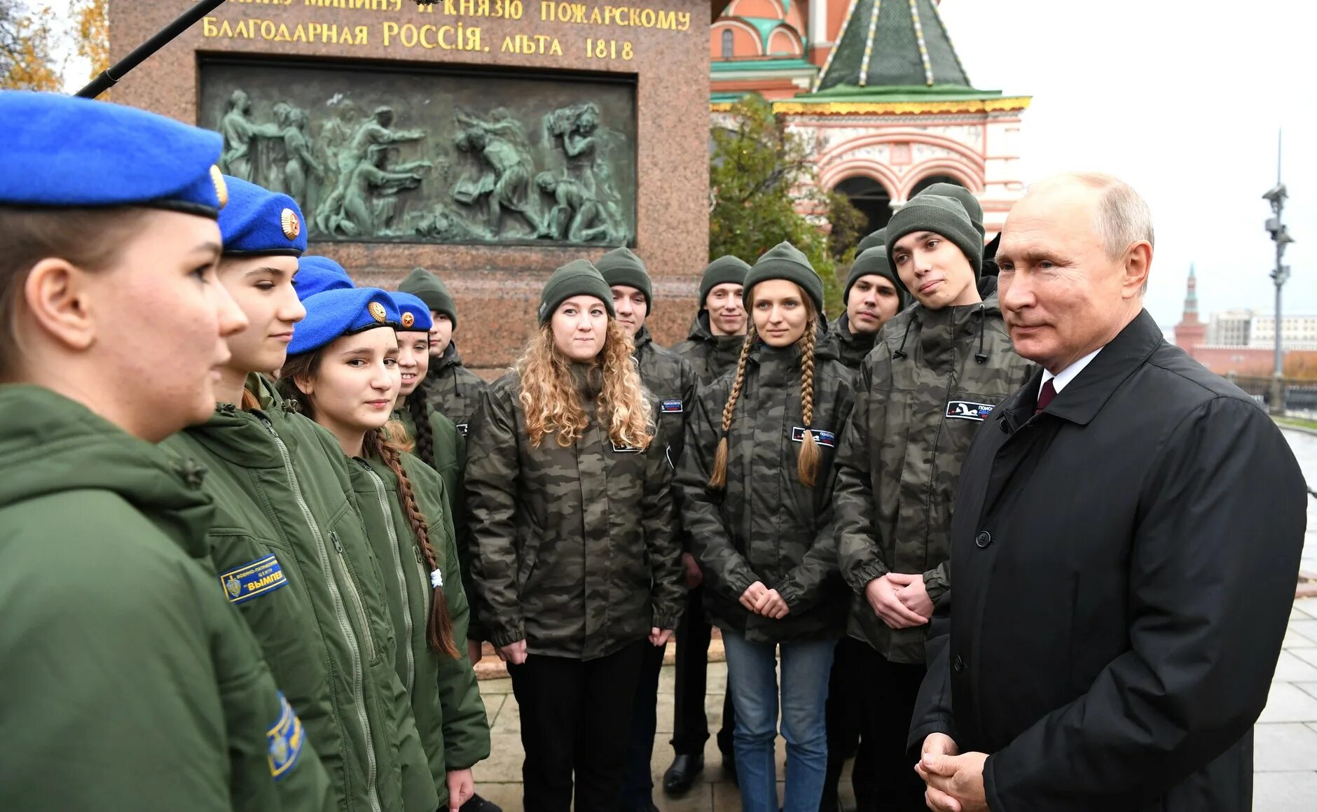 дом 2 новости 12 января 2024 год. путин день народного единства 2020. новая стройка самолет. дом 2 новости 12 января 2024 год. новая поликлиника на правом берегу калуга.