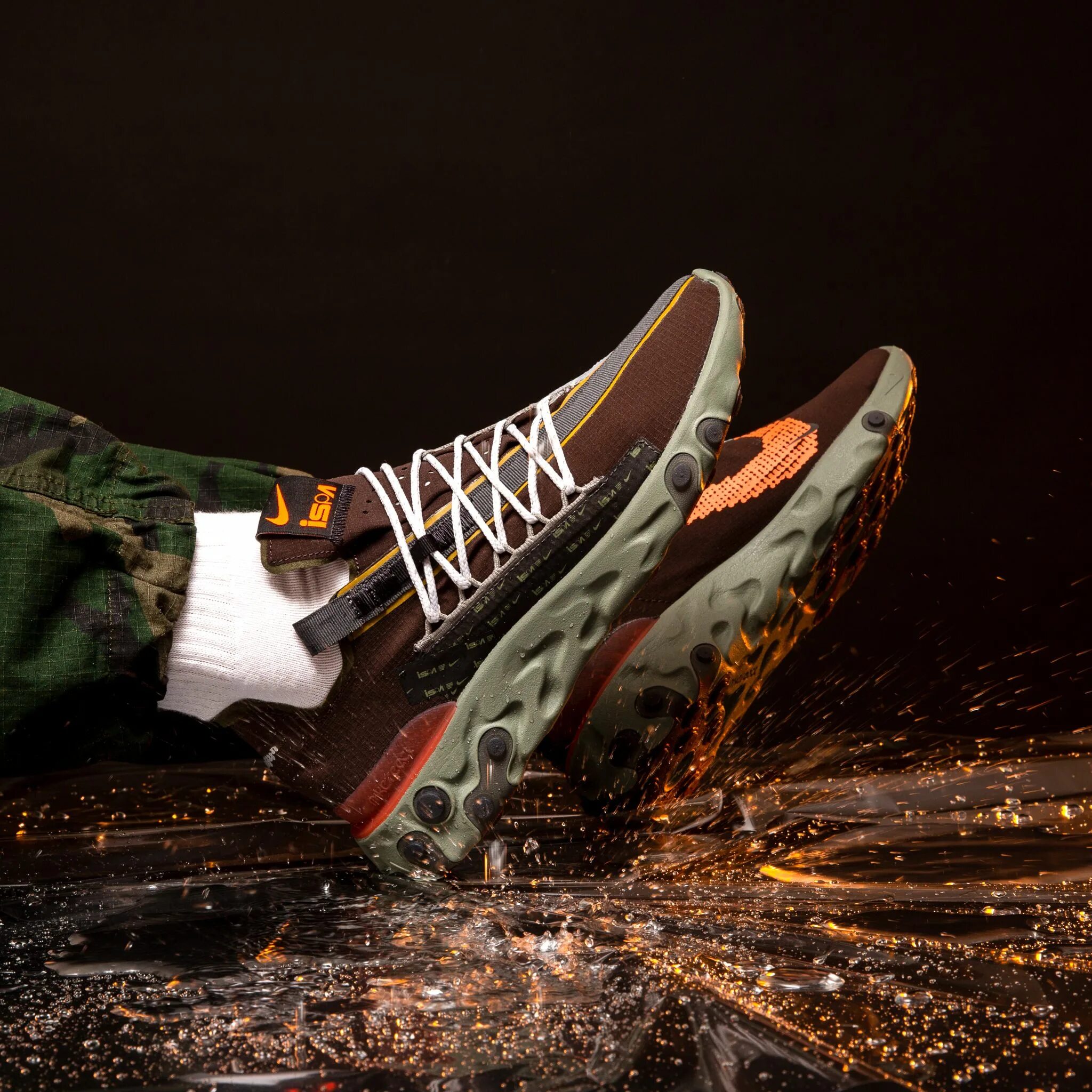 найк спортивные. найк бренд новая коллекция. Nike кроссовки air mag. яркие nike air force 1. Nike mag back to the future.