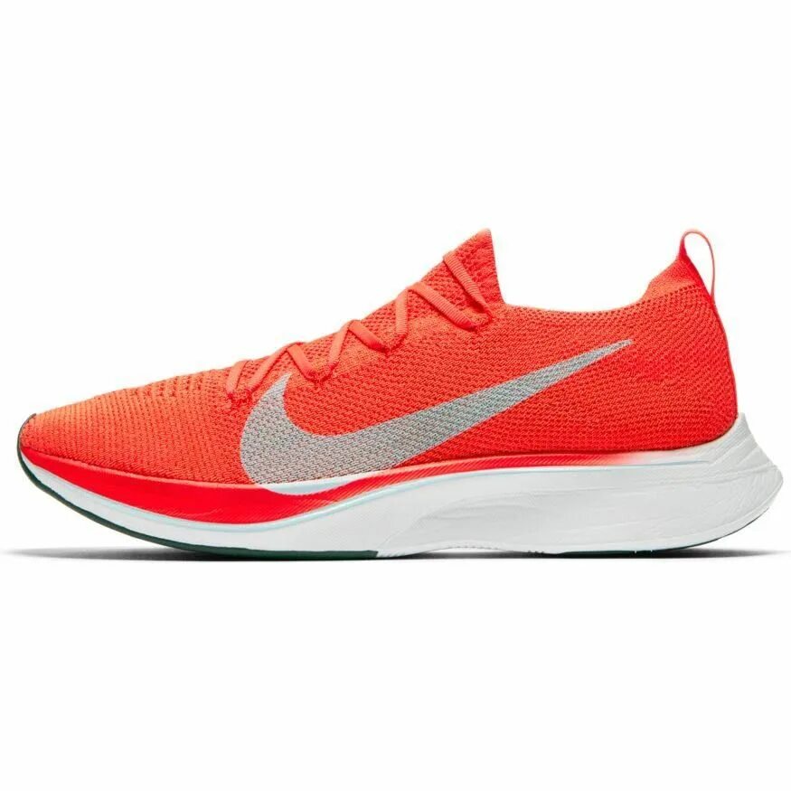 Кроссовки Nike Vaporfly 4%.