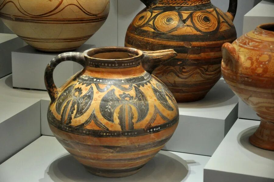 Вазы крита. Минойская керамика камарес. камарес керамика крита. минойская керамика стиль камарес. керамика минойского крита.