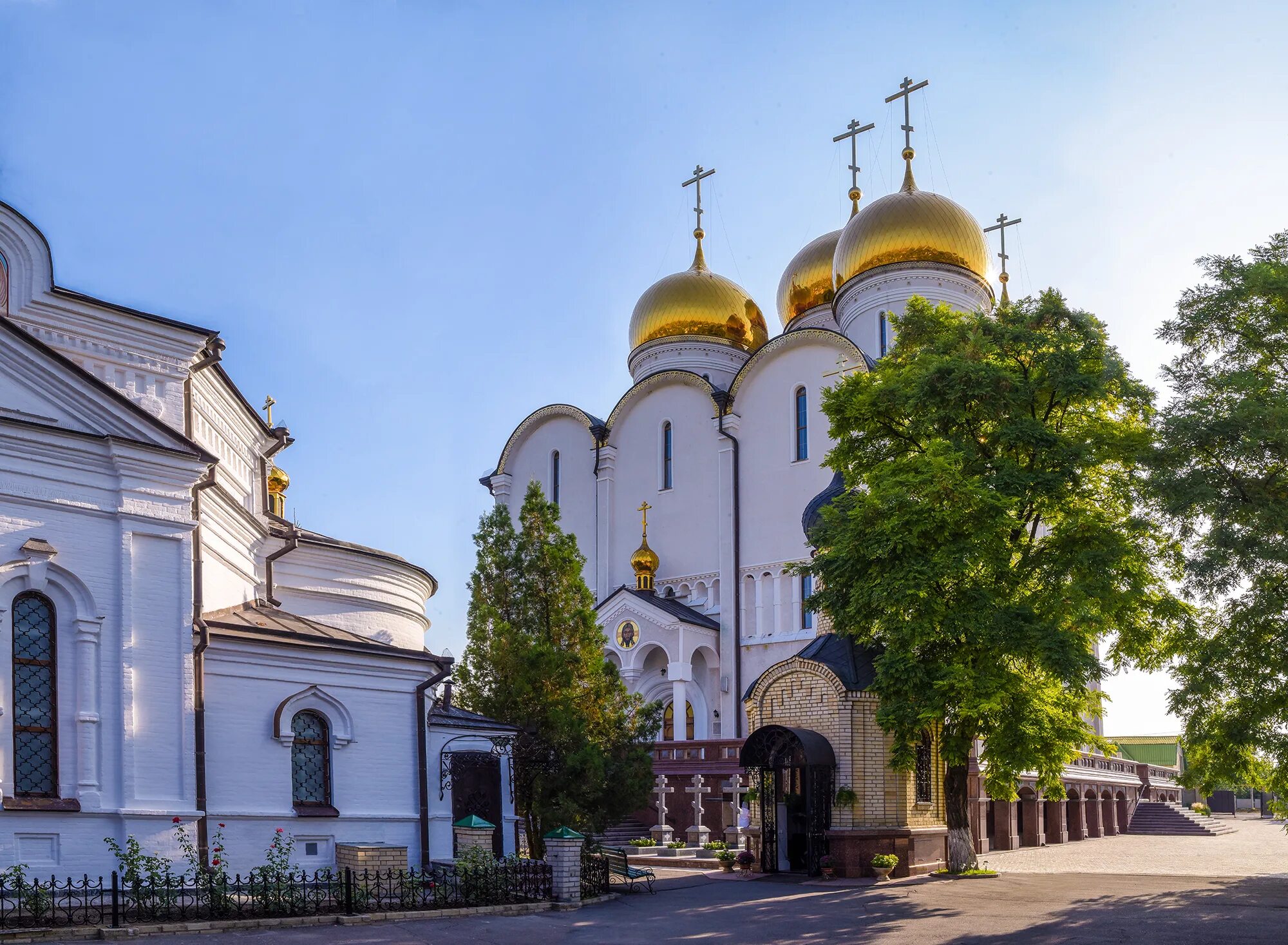 Успенский свято васильевский. Свято-Успенский Николо-Васильевский монастырь. Свято Успенский никроловасильевскиймоностырь. Святоьуспенский ниеоло Вальевский монастырь.