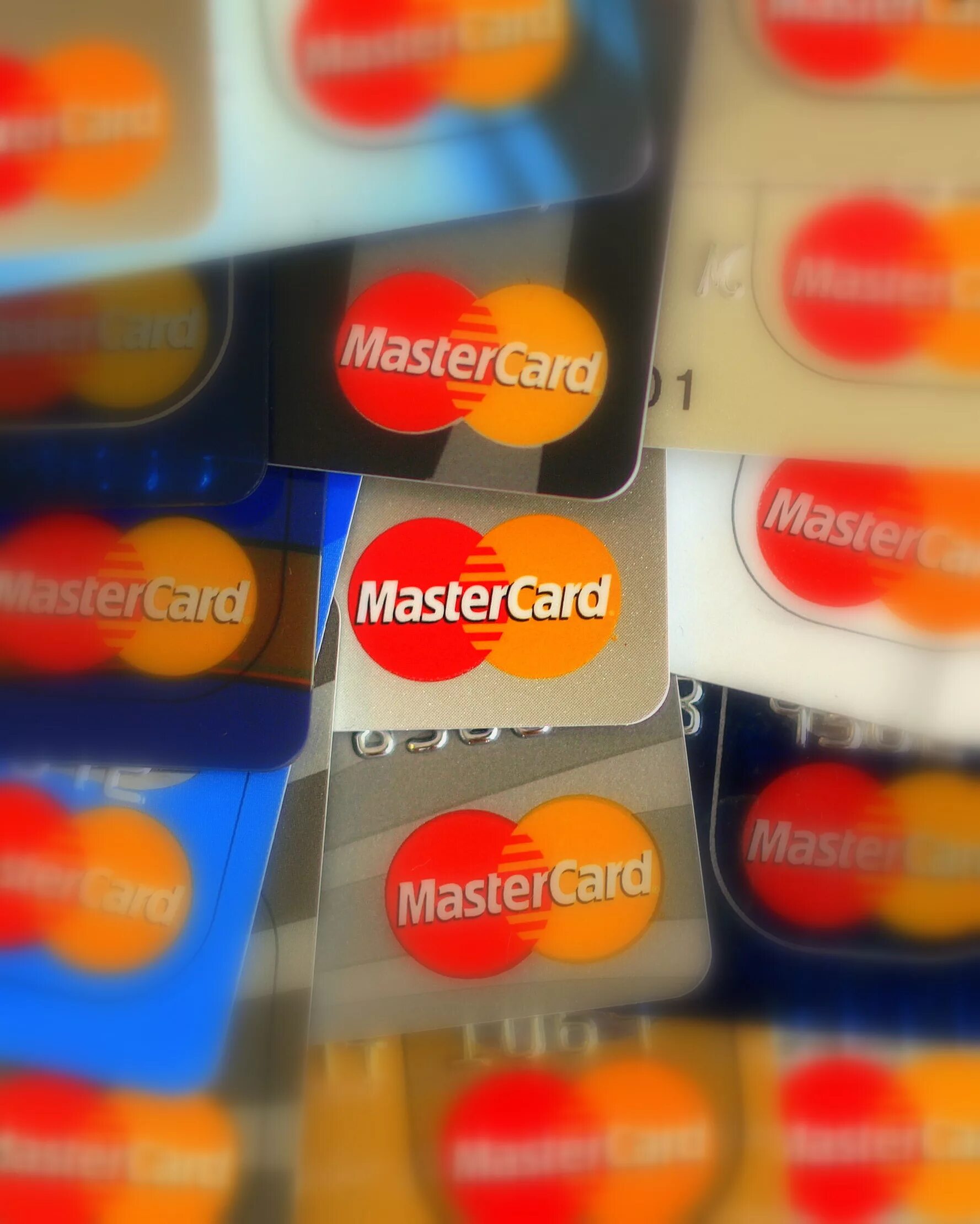 T me brand mastercard. Мастеркард. Карта Мастеркард. Мастеркард фото. Категории карт MASTERCARD.