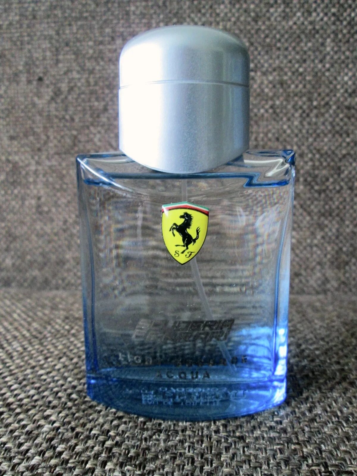 Ferrari Light Essence р. Ferrari Light Essence наливная парфюмерия. Light essence