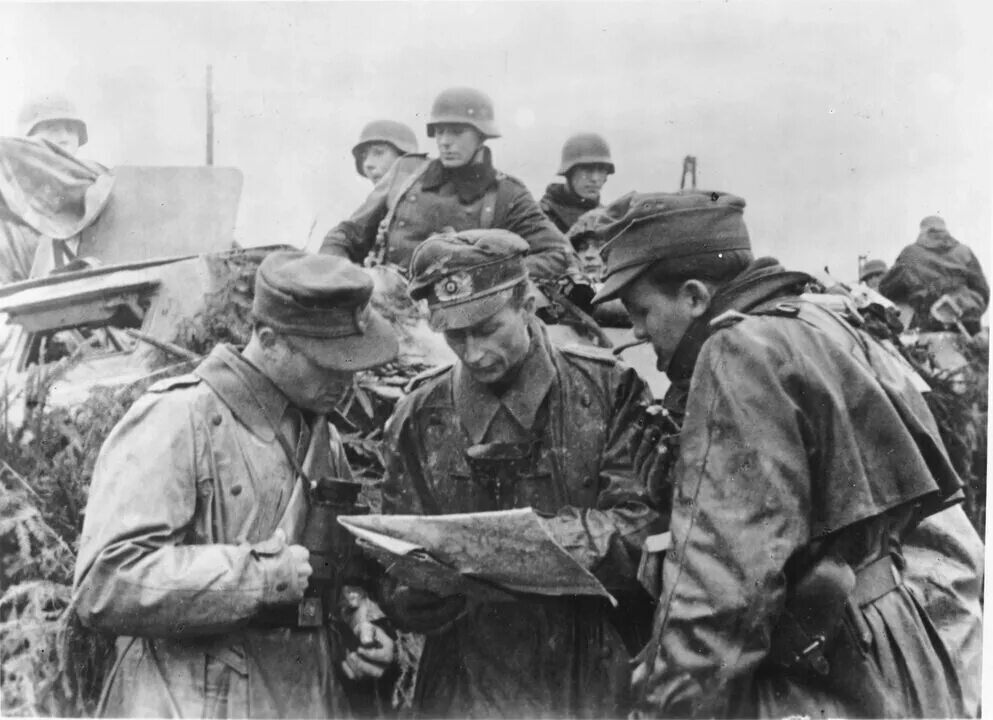 Немецкие операции второй мировой. Битва за Арденны 1944. Арденнская операция 1944 немцы.