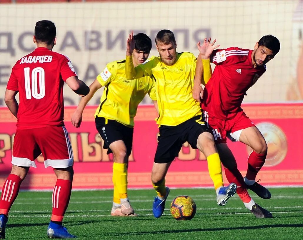 Анжи алания 2. Динамо алания товарищеский матч. Арсенал алания кубок. Алания матч. Алания-2 владикавказ.