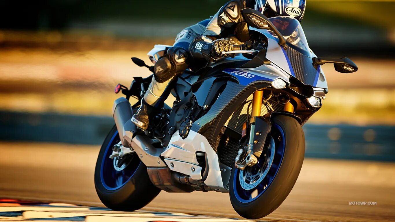 R 2017 m. R 2017 m. Yamaha yzf r1 2017. R 2017 m. R 2017 m.