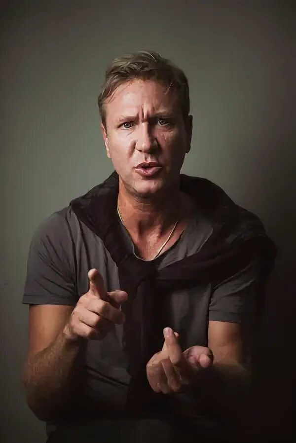 алексеем бобровым