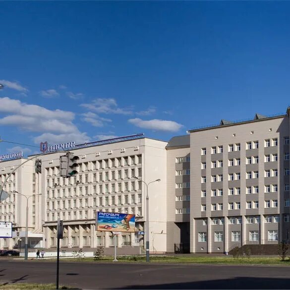Кгэу казань ночью. Казанский государственный энергетический университет казань. Казань фгбоу кгэу. Казанский государственный энергетический университет казань. Энергетический институт казань.