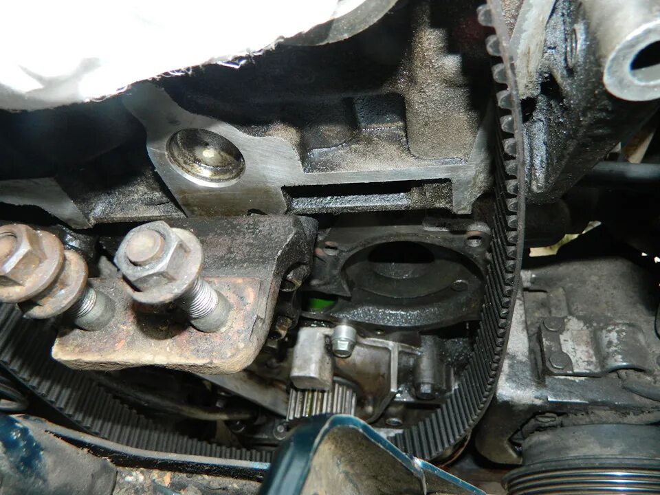Мазда как снять помпу Замена помпы Mazda 2 (3G), 1,5 л, 2008 года своими руками DRIVE2