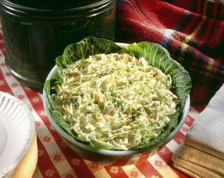 Салат из свежей капусты и огурца