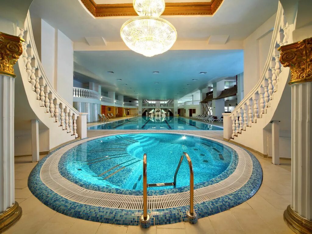Спа центр гостиницы. Женева спа трускавец. grand royal hotel geneva трускавец. spa отель «grand imperial &amp; spa». донбасс палас бассейн.