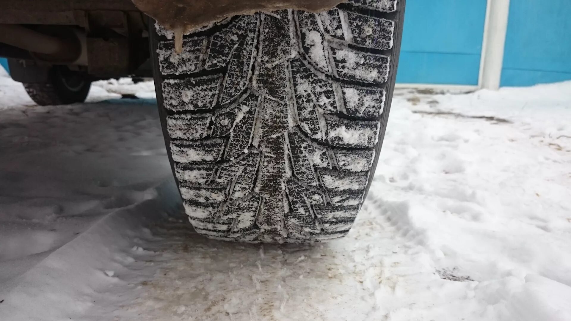 Hankook 215/85r16 шипы. Hankook 215/65 r16. Резина 215/65 r16 зима шипованная Hankook Winter. 215/65/R16 шина зима Normand. Зима резина 215 65 купить