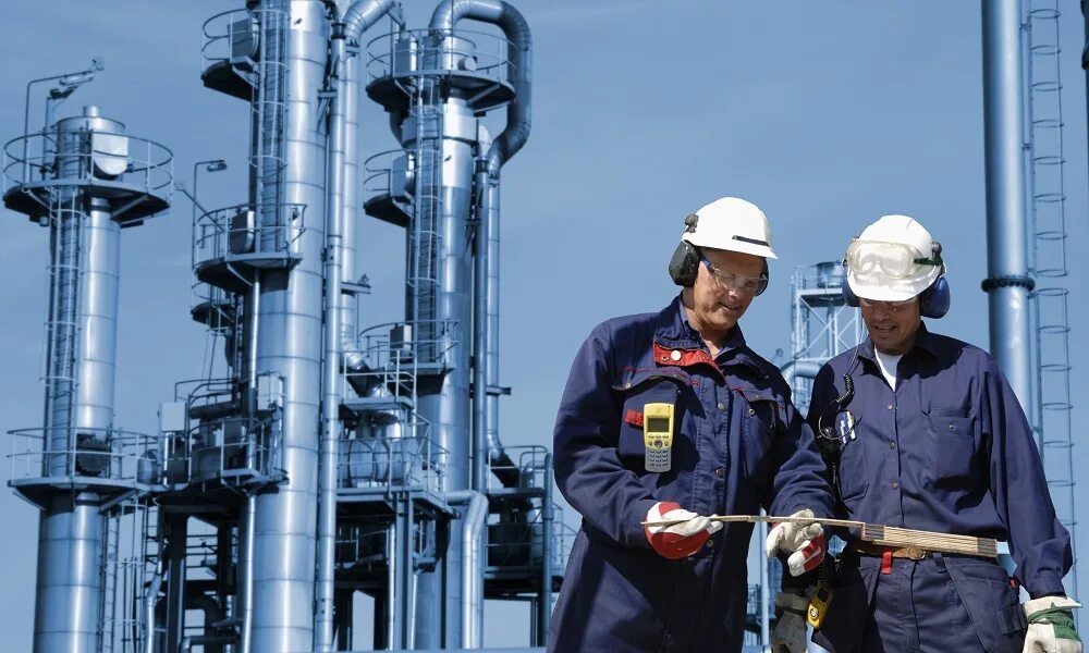 Автоматизация в нефтегазовой отрасли. Менеджмент нефтегазового. Менеджмент нефтегазового. Работник нефтяной промышленности. Менеджмент нефтегазового.