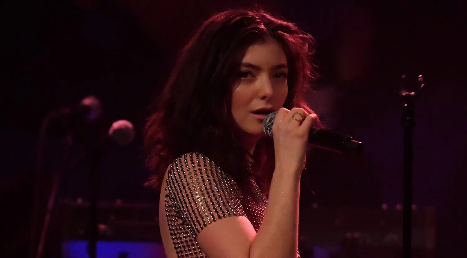 Мирави певица биография национальность. Lorde певица.