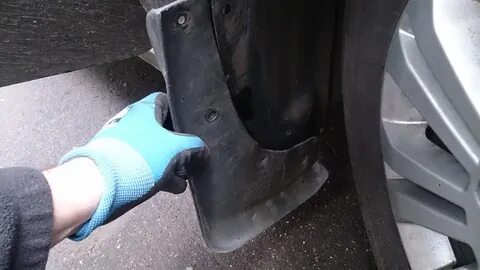 Как крепится брызговик