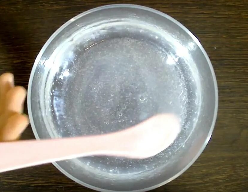 Как сделать слайм без клея карандаша. Слайм из борной кислоты. слайм из клея и борной кислоты. слайм с борной кислотой и пва. натрия для слайма.