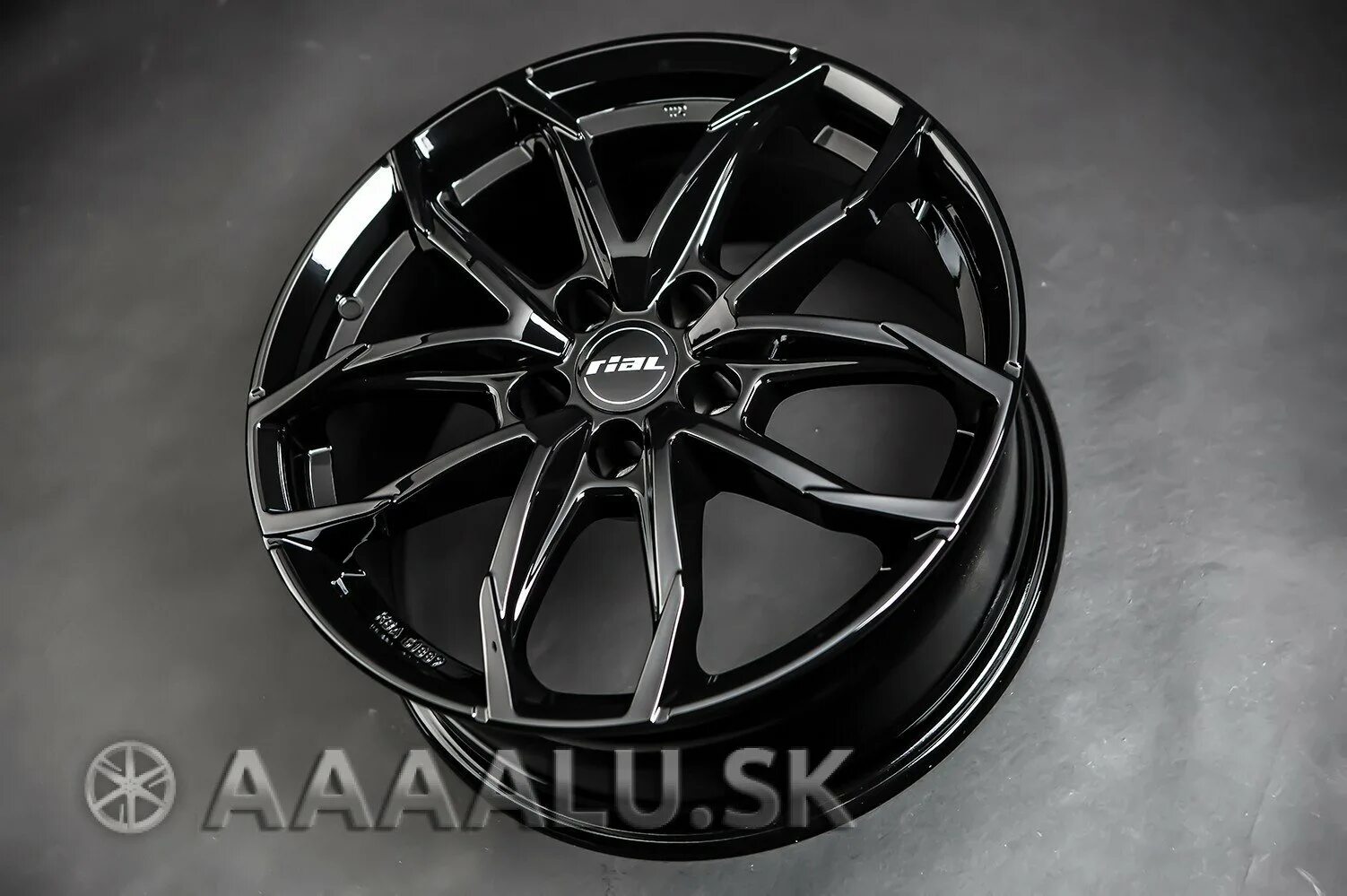 Диски rial Lucca Diamond Black. Диски rial Lucca 17. Колесный диск rial Lucca 7.5x17/5x114.3 d67.1 et50 Diamond Black. Rial Lucca r16.