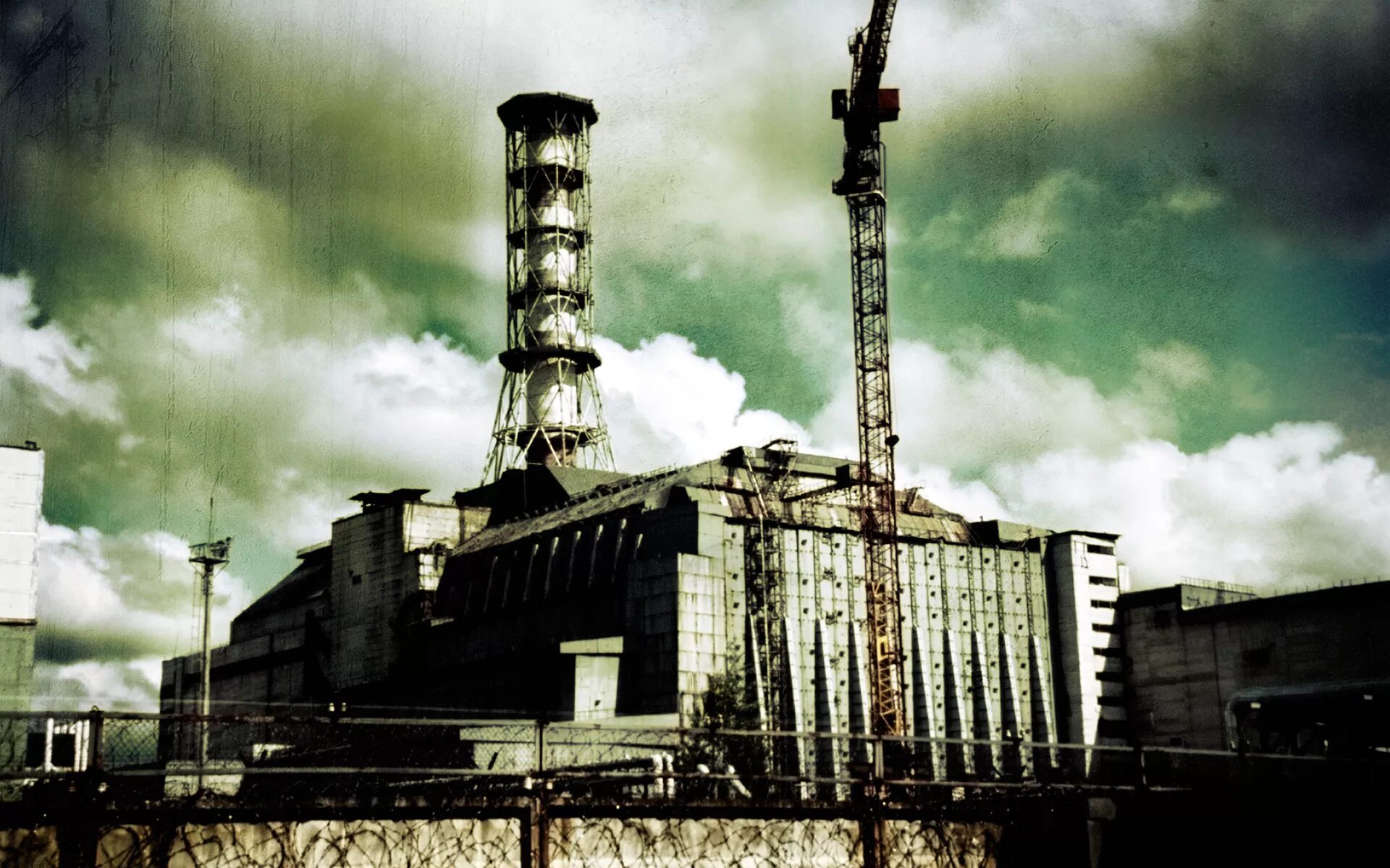 Авария на чернобыльской аэс история. Чернобыльская АЭС 1986. ЧАЭС 26.04.1986. Припять 4 энергоблок. Припять 1986 АЭС.