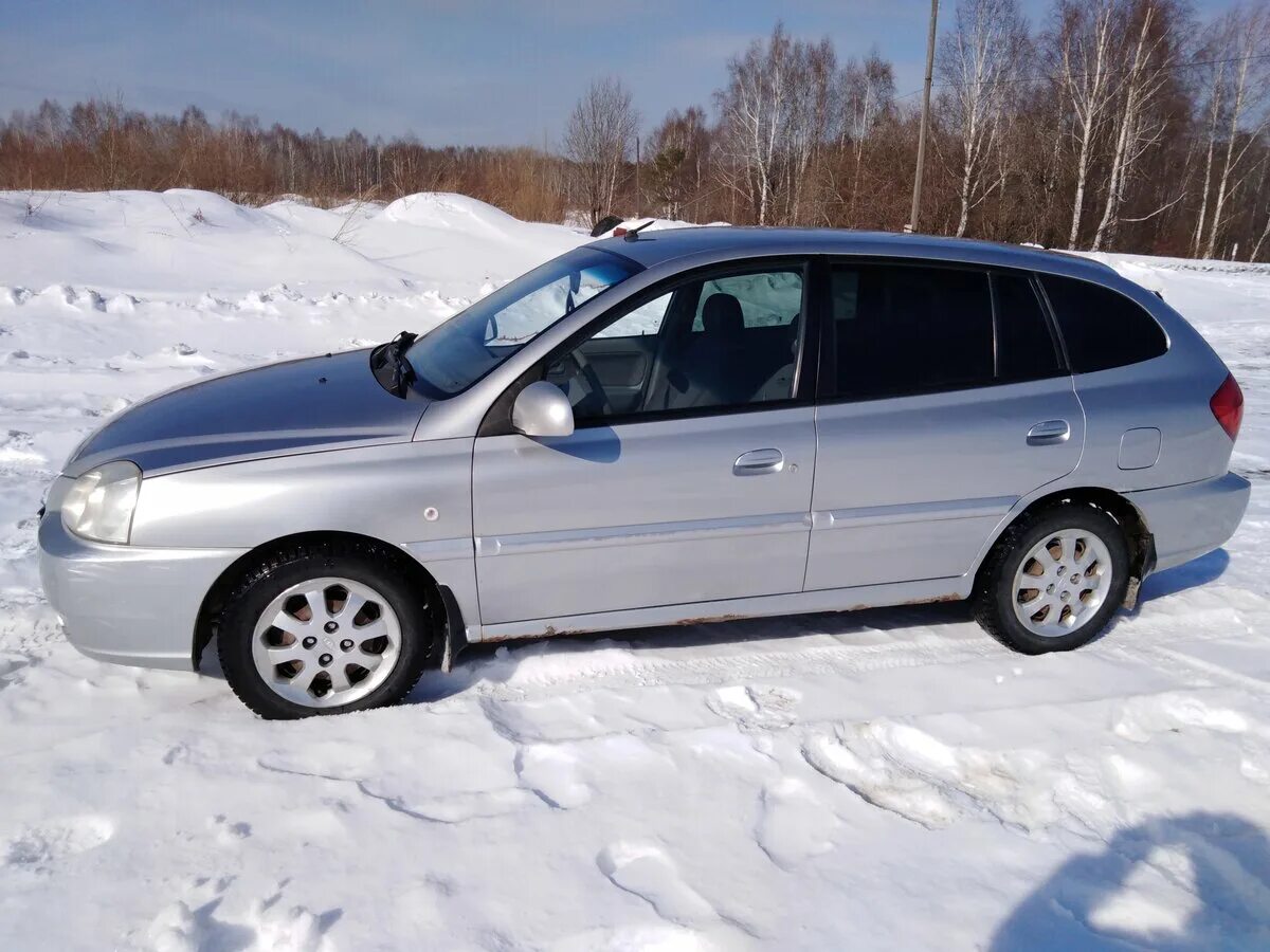 Kia Rio 2004. Киа Рио 2003 год универсал колёса. Kia Rio 1 Рестайлинг универсал. Kia Rio 2005 универсал диски. Киа рио 2004 универсал