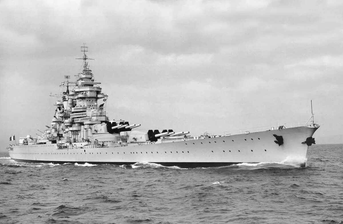 линкор ришелье. франция линкор ришелье. линкор ришелье. линкор ришелье. корабль линкор richelieu.