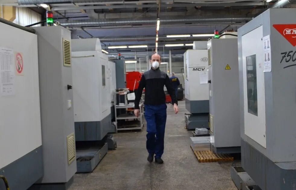 Агропродмаш 2023. Заводы ярославля. Полиом завод. Индустриальный пейзаж тольяттиазот. Тольятти азотный завод.