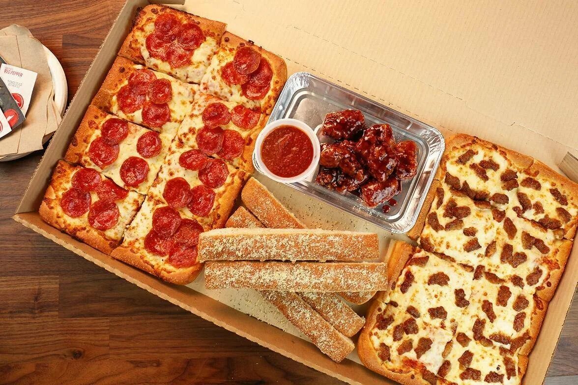Пицца хат заказ. Пицца хат. Пиццерия хат. Eat pizza. Пицца хат пицца.