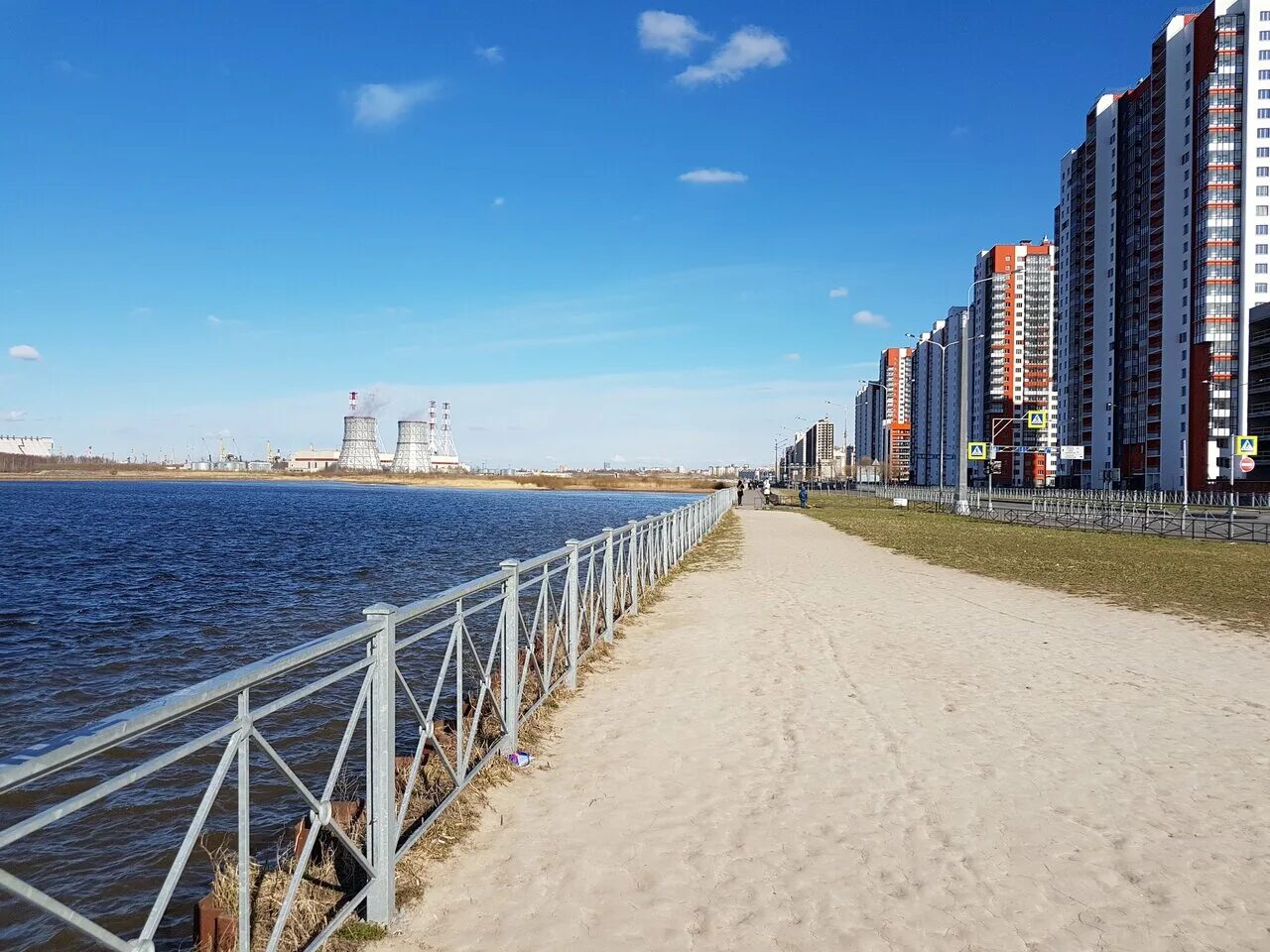 Цветы доставка приморская спб. Красносельский район Санкт-Петербурга. Набережная финского залива Красносельский. Набережная финский залив в Санкт-Петербурге Красносельский район. Набережная финского залива Балтийский бульвар.