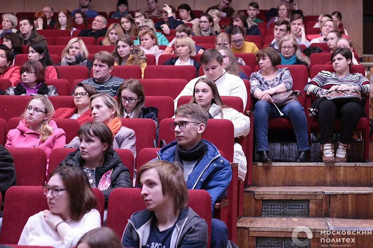 Московский политехнический университет ул Михалковская. Московский Политех институт графики и искусства. Московский Политех Фаворского. Институт имени Фаворского Москва.