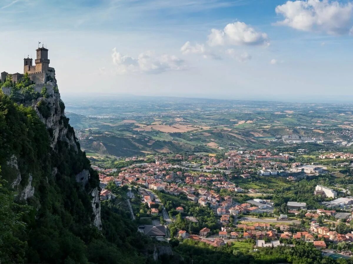 Титано Сан-Марино. Сан-Марино (город). San Marino Italy. Сан Джаминиано. Сан марино на горе