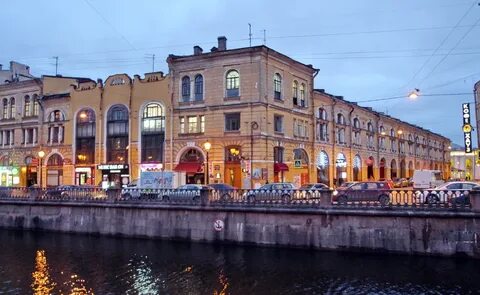 Малый гостиный двор спб