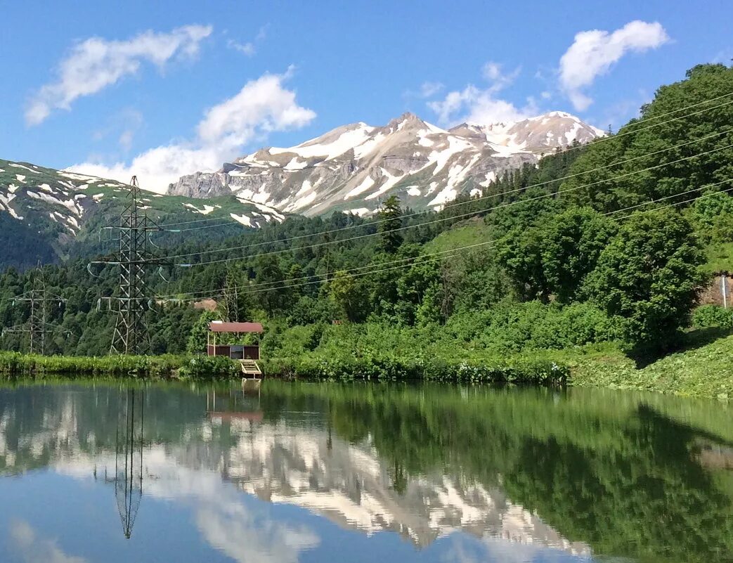гузерипль адыгея. адыгея партизанская поляна лето. яровая поляна гузерипль. озеро партизанская поляна адыгея. гора гузерипль.