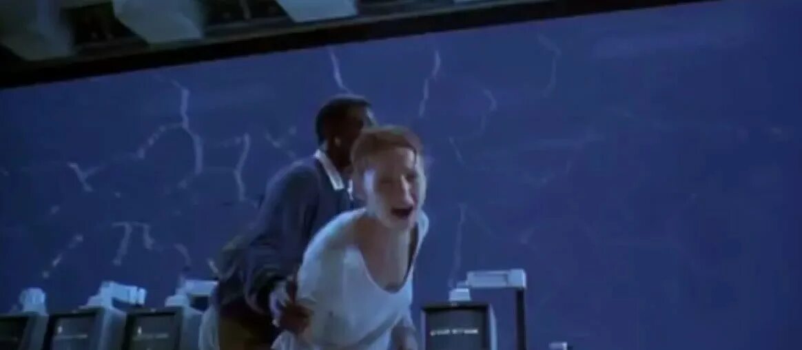 Дьявол и глубокое синее море. Фильм глубокое синие море финал. глубокое синее море фильм трейлер. глубокое синее море 1 трейлер. глубокое синее море трейлер на русском.