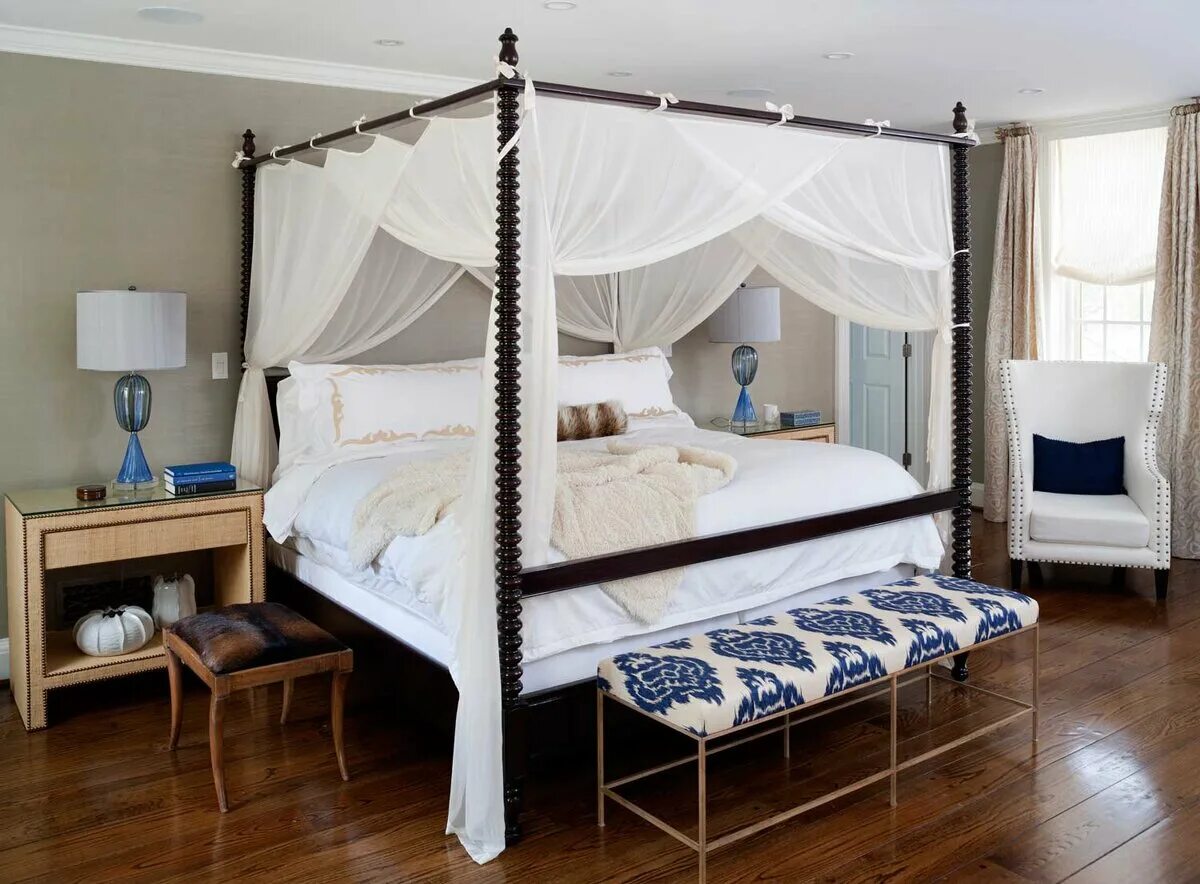 Полог или штора. Кровать с балдахином. Кровать с балдахином двуспальная. Балдахины для кровати в спальню. Кровать с пологом.