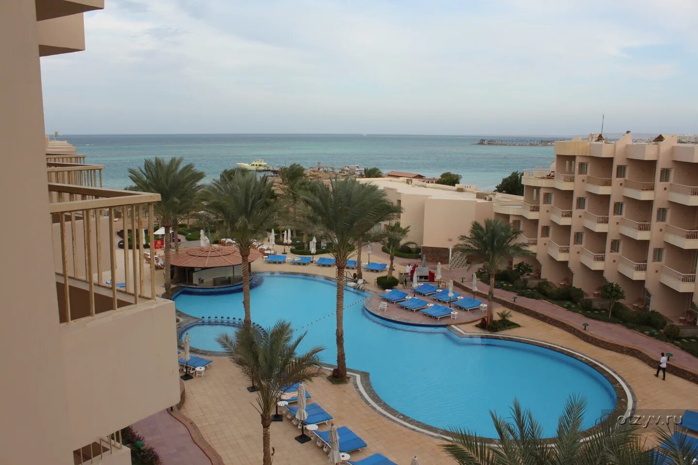 Sea Star beau Rivage Hurghada 5 Хургада. Sea Star beau Rivage 5* Хургада, 150 м до моря. Sea Star beau Rivage си Стар бо риваж.