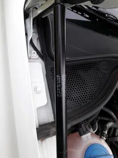 Газовые упоры поло седан