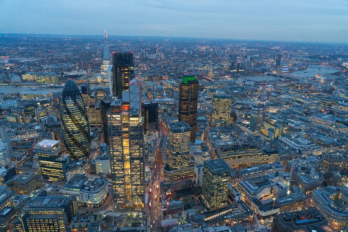 Сити англия. Часть Лондона Сити. Сити Лондон достопримечательности. Лондон Сити с высоты. Центр Лондона с высоты.
