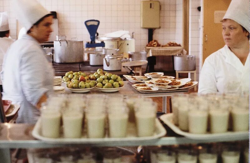повара советских столовых. сметана в советских столовых. сметана в столовой. столовая в ссср общепит. сметана в советских столовых.