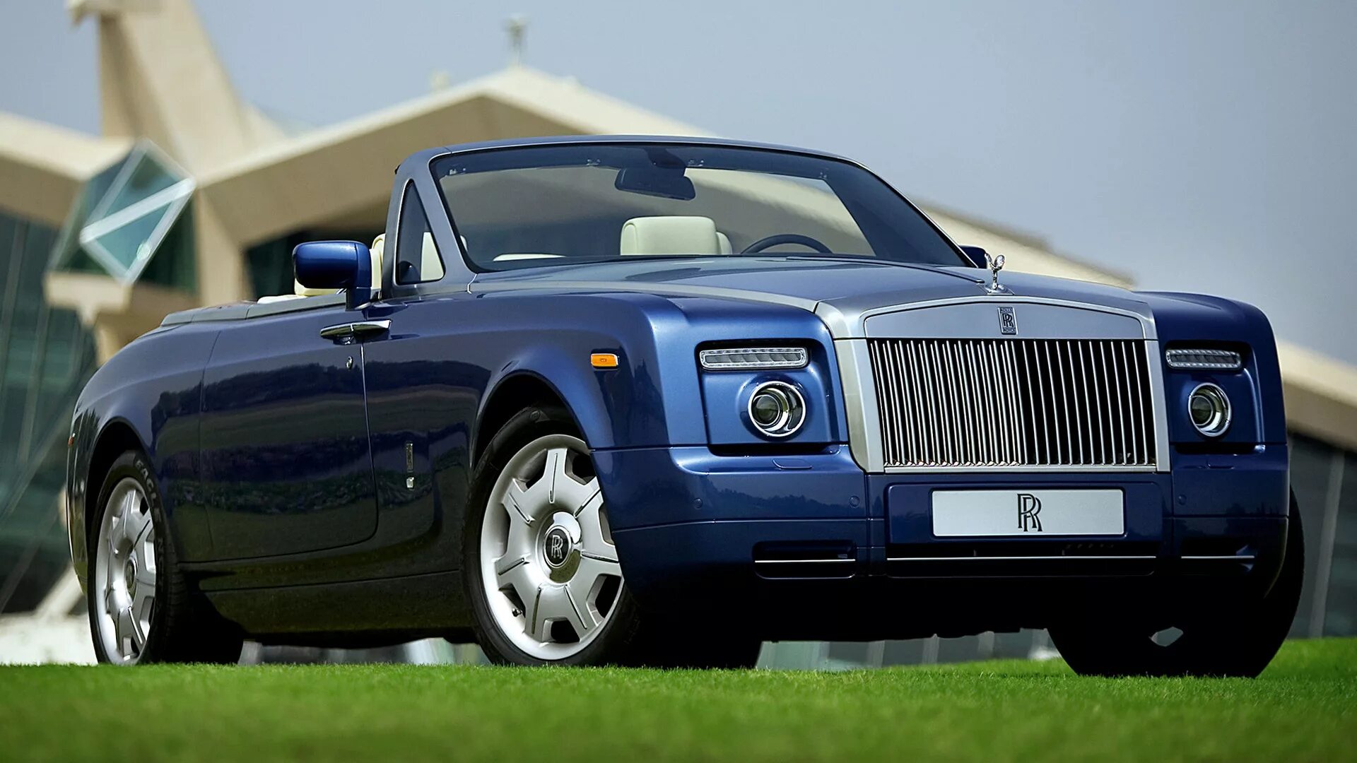 Роллс телефон. Rolls Royce Phantom Drophead Coupe. Rolls Royce Drophead 2007. Rolls Royce Phantom Drophead 2008. Rolls Royce Phantom 2007.